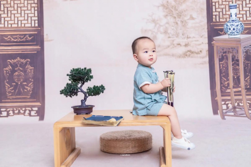 鄢陵孕妇尖肚子和圆肚子